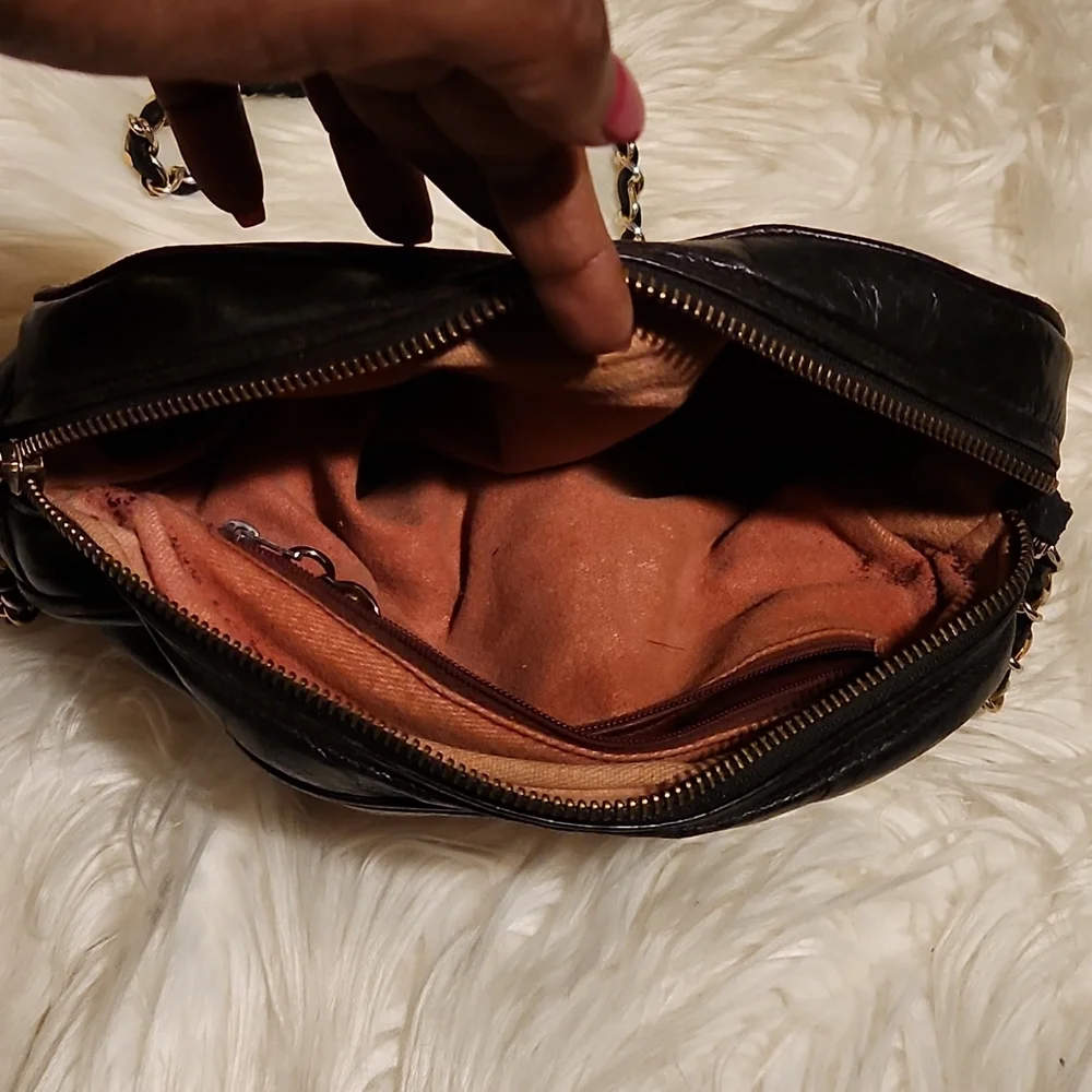 Vintage Chanel Tassel Lamb Skin Oval Camera Bag - Picture 2 of 16